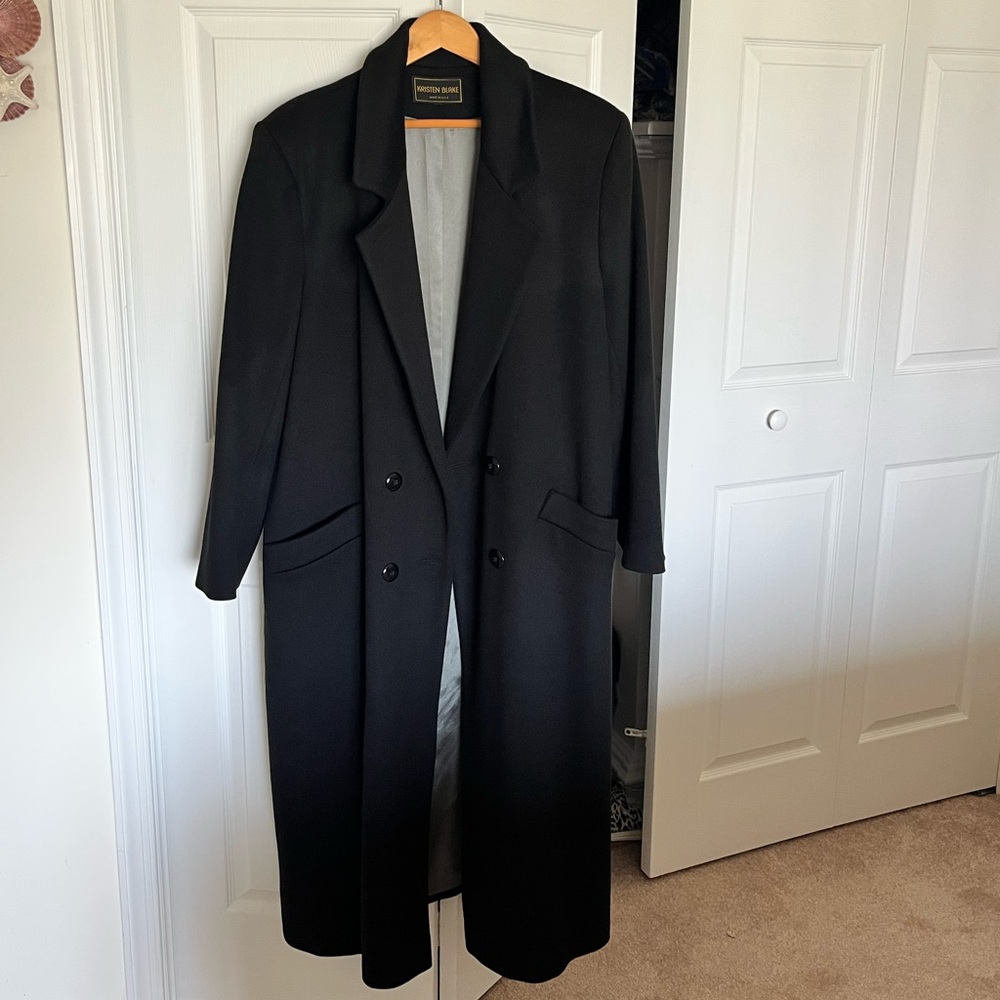 Kristen Blake Elegant Black Pea Coat